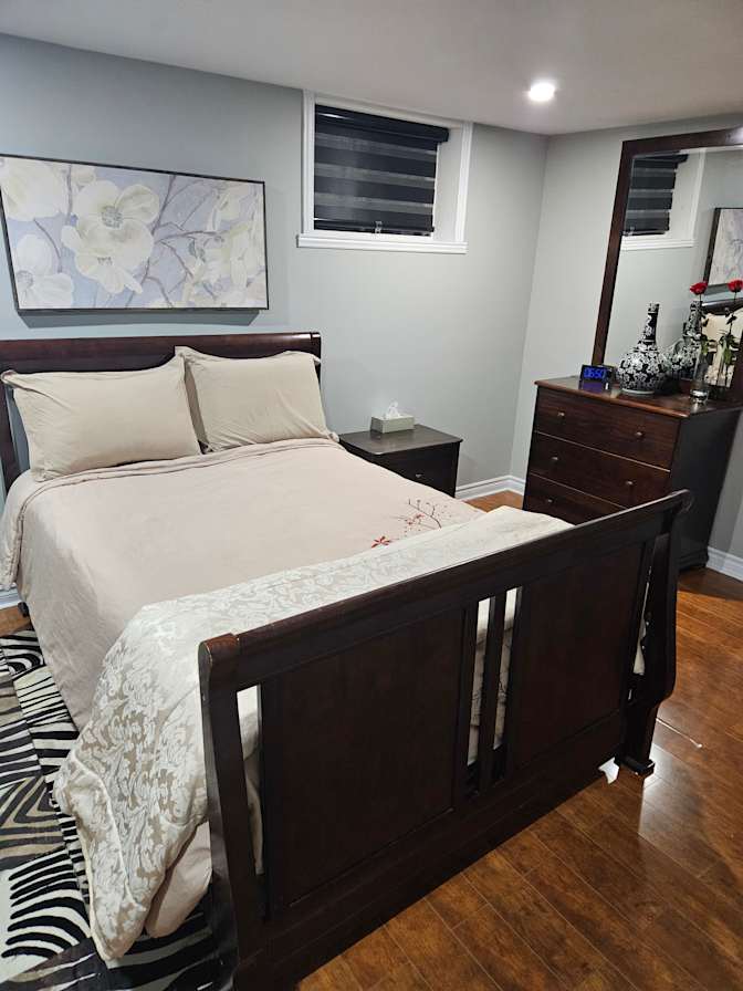 Donnette Jackson's room