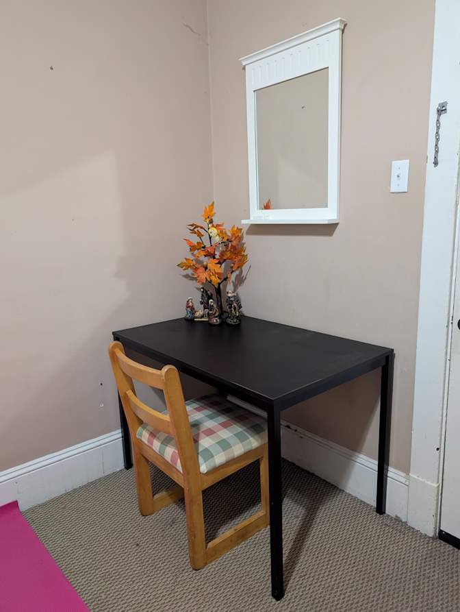 Photo of Yllor's room