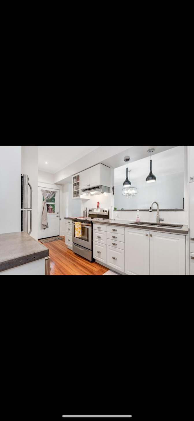 Andres Laguado's room