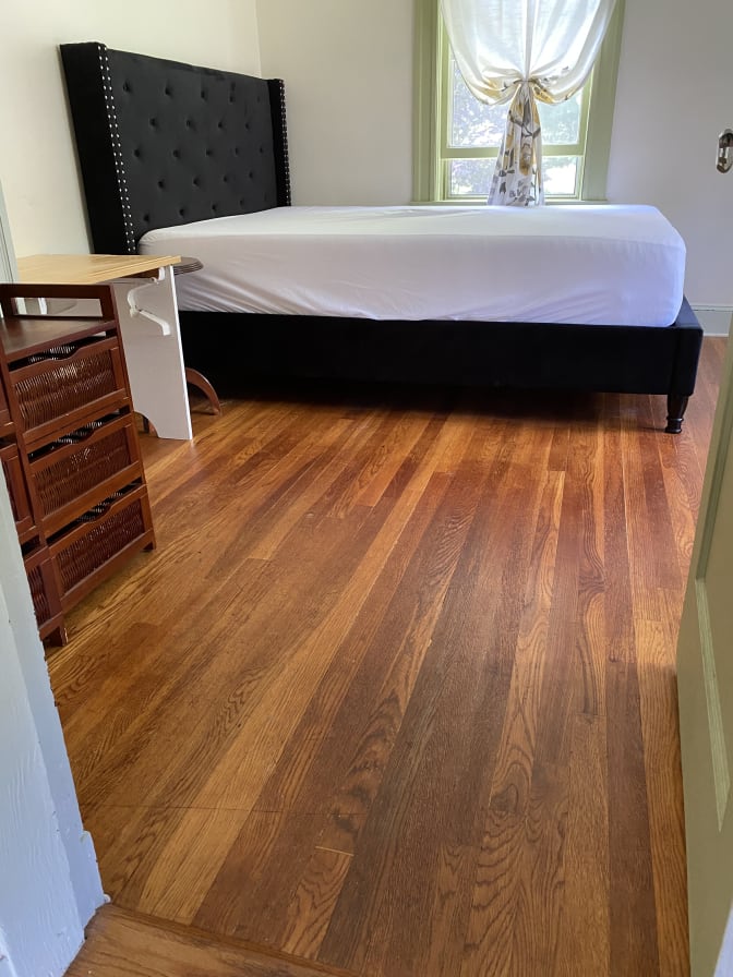 Photo of suk lim's room