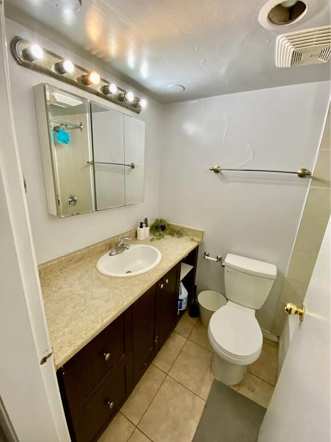 Photo of Elvis's room