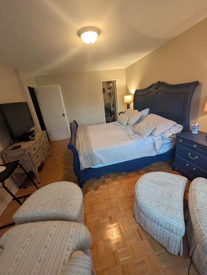 Photo of Arthur's room