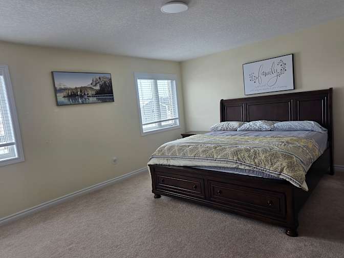 Parthipan Murugavel's room