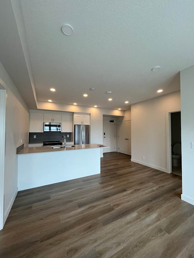 Jennifer Grob's room