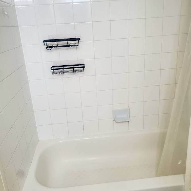 Raymond BERNARD's room