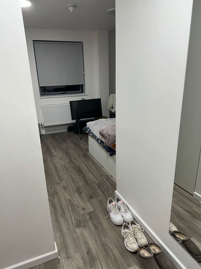 Photo of Parris's room