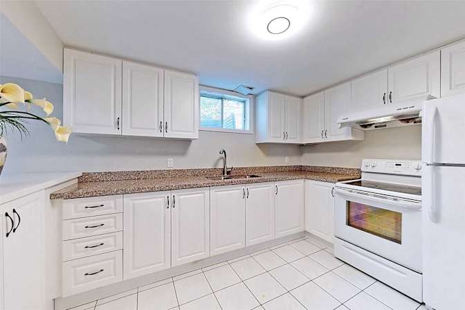 ExcellentHome's room