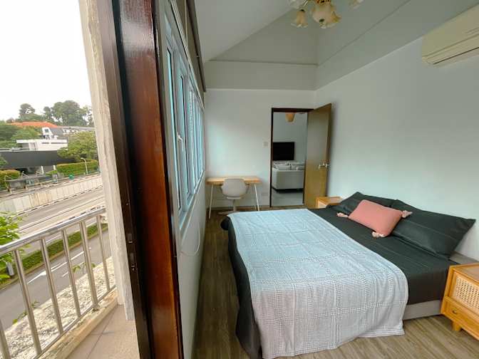 Photo of Hei Homes's room