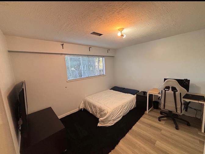 Anika Stasiak's room