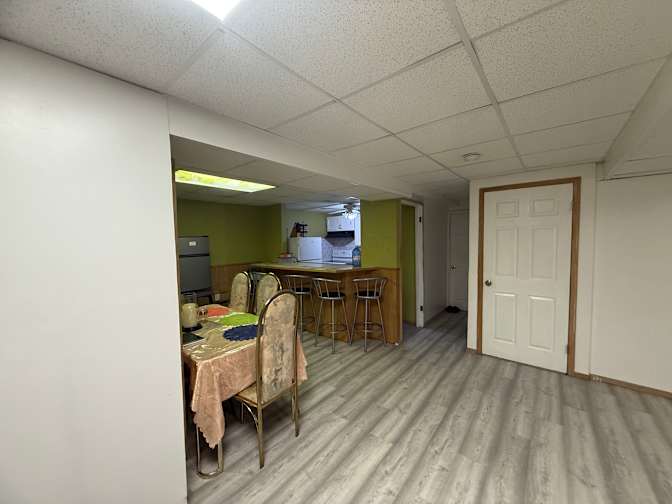 Anita  goorcharan's room