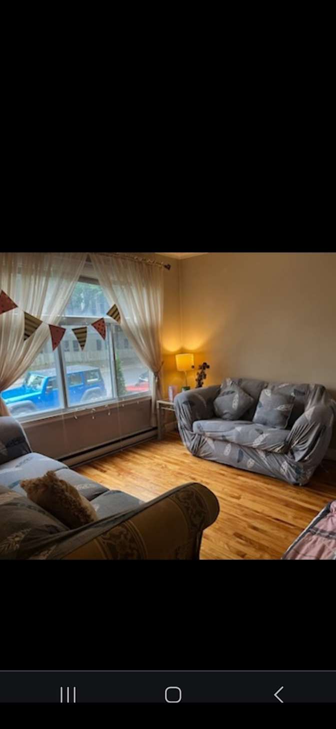 Photo of Hank's room