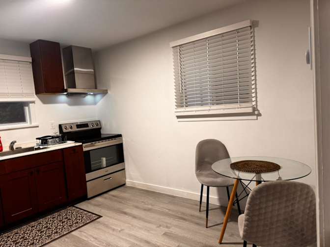 Hila Adilipour's room