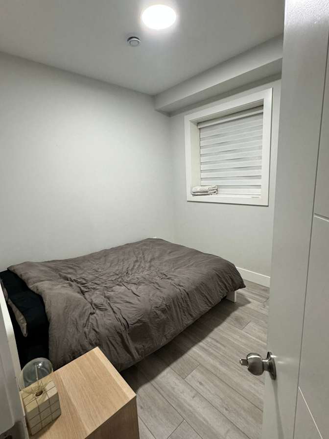 JULIANA VALLEE's room