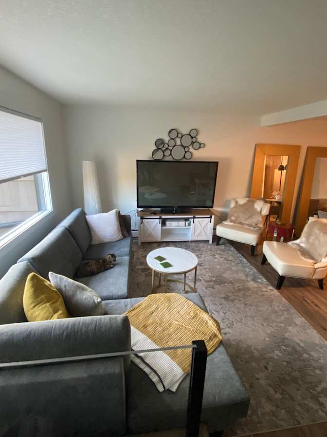 Photo of Rainen C's room