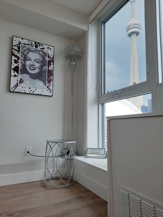 Photo of Harbourfront's room