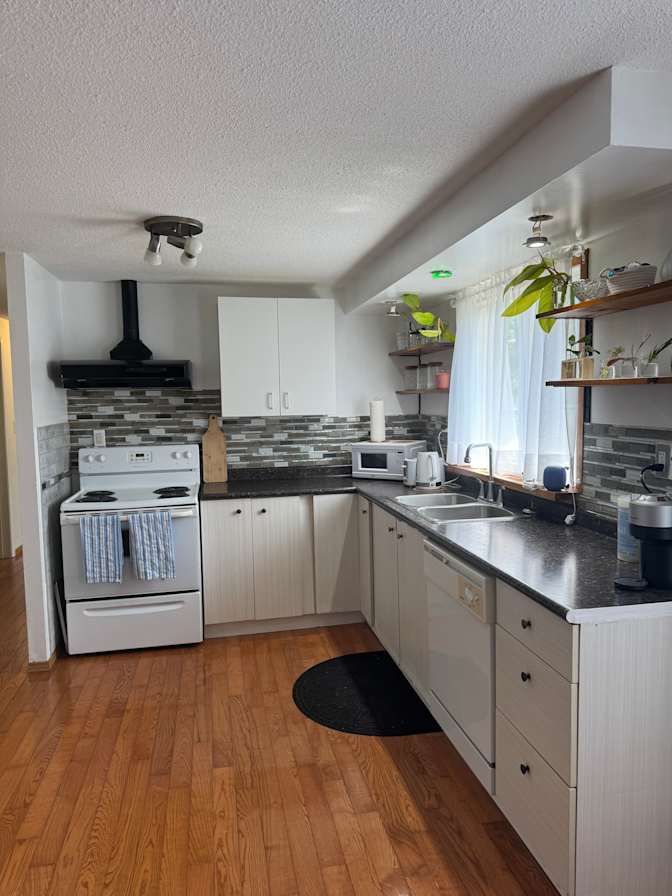 Photo of Cheryl's room