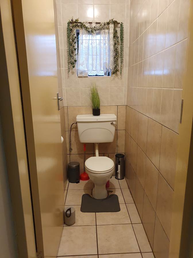 Photo of Elaine's room