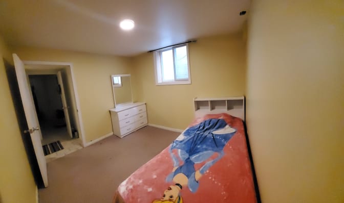 Photo of Moh's room