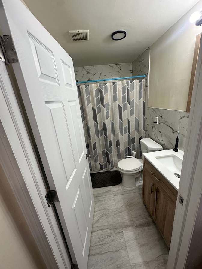 Private room to rent in share house Jersey Avenue,...