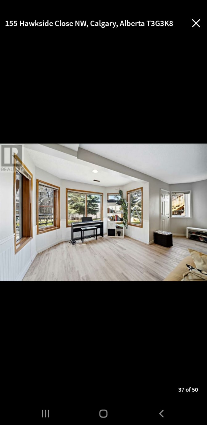 HARJIT CHAUHAN's room