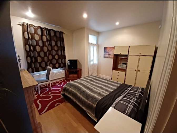 Photo of James Bown's room
