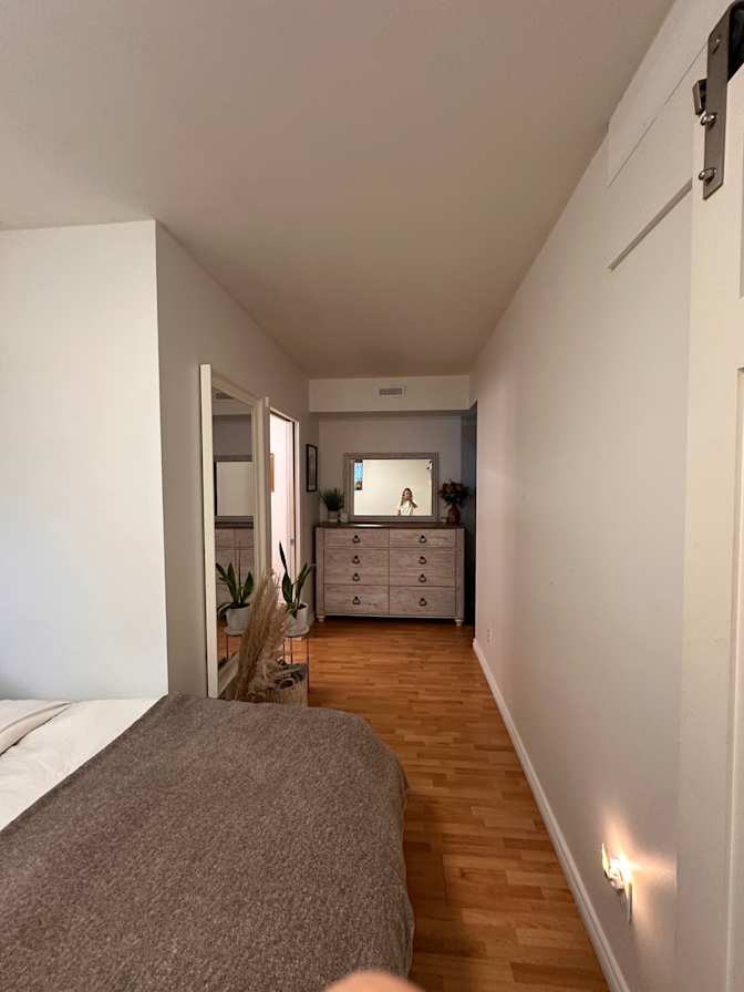 Photo of Jona's room