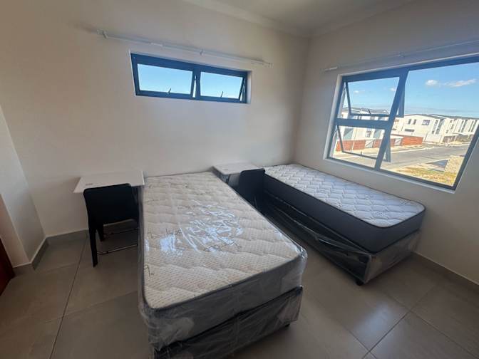 Photo of Dee's room