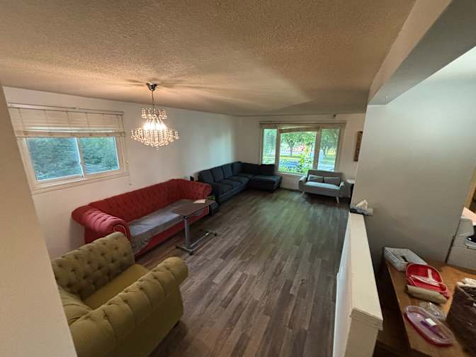 Mansoor Tavassoly's room