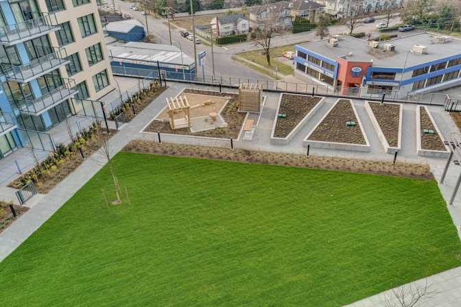 Carlos figueroa's room