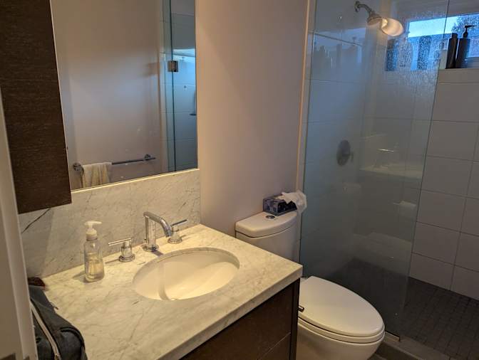 Emma Héloïse's room