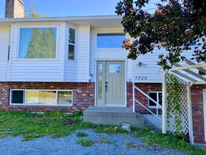 Photo of Diako's room