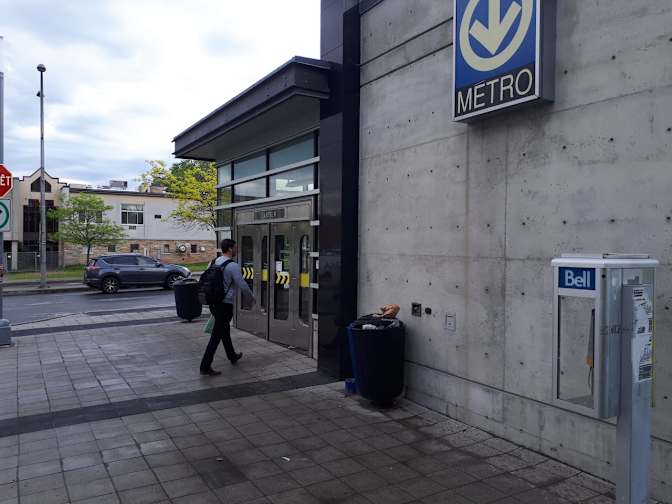 Jean-Francois Marchand's room