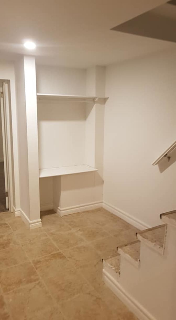 Tolobi Rental's room