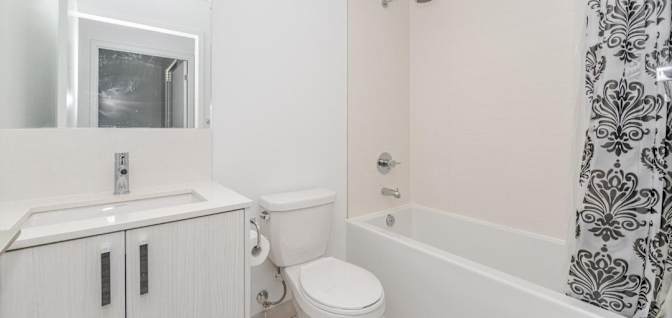 Kelly Noussis's room