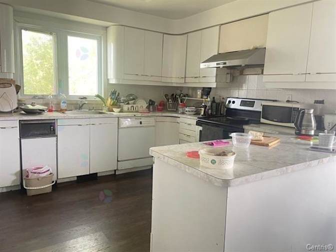 THI THANH HUE NGUYEN's room