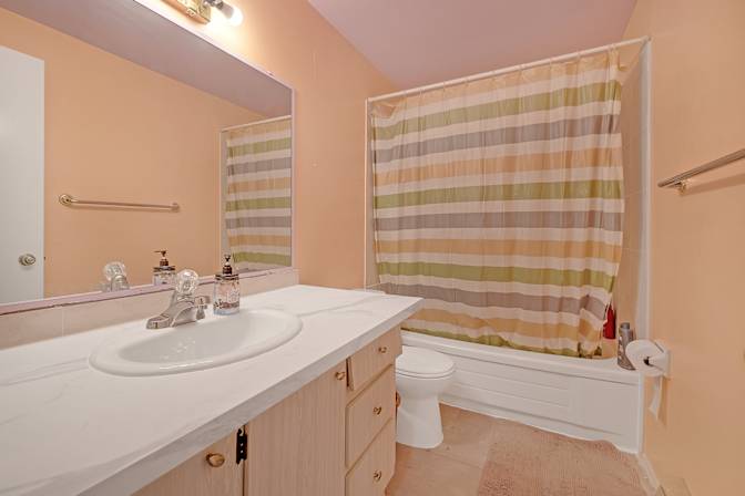Photo of Vic's room