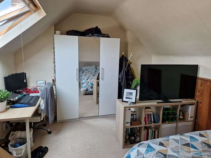 Photo of Pete's room