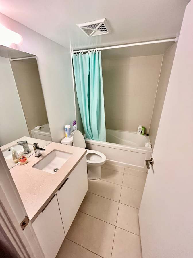 Photo of Andrés's room