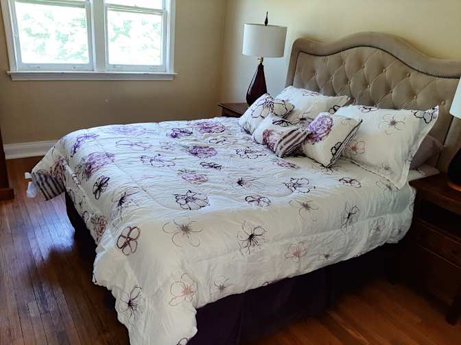 Photo of Elizabeth's room