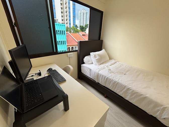 Photo of Harry Lee's room