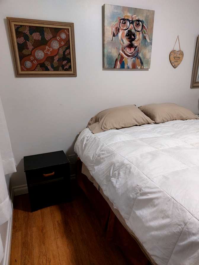 Gare and Debra  Dare's room