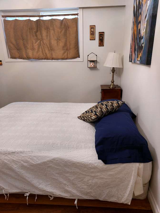 Gare and Debra  Dare's room