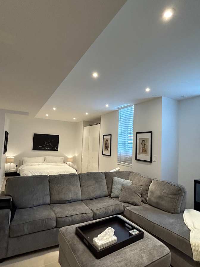 Photo of First Green's room