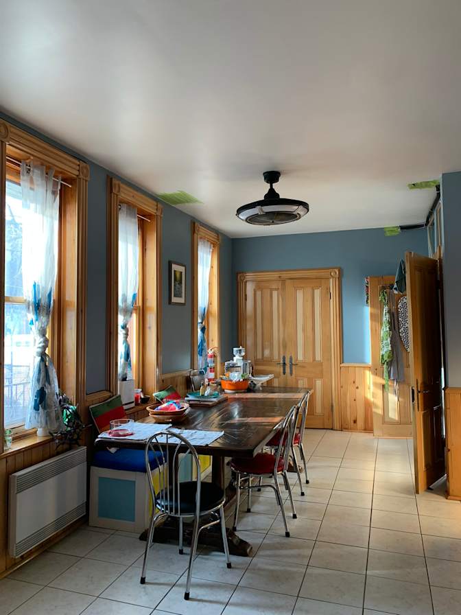 Julie Lamontagne's room