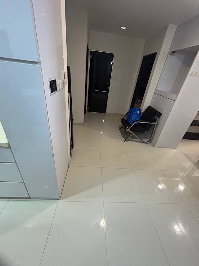 Photo of Customer Enquiry's room