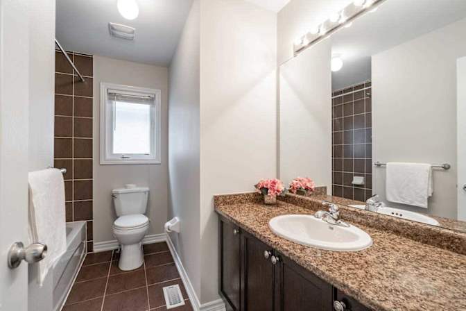 Photo of Anne Tahanan's room