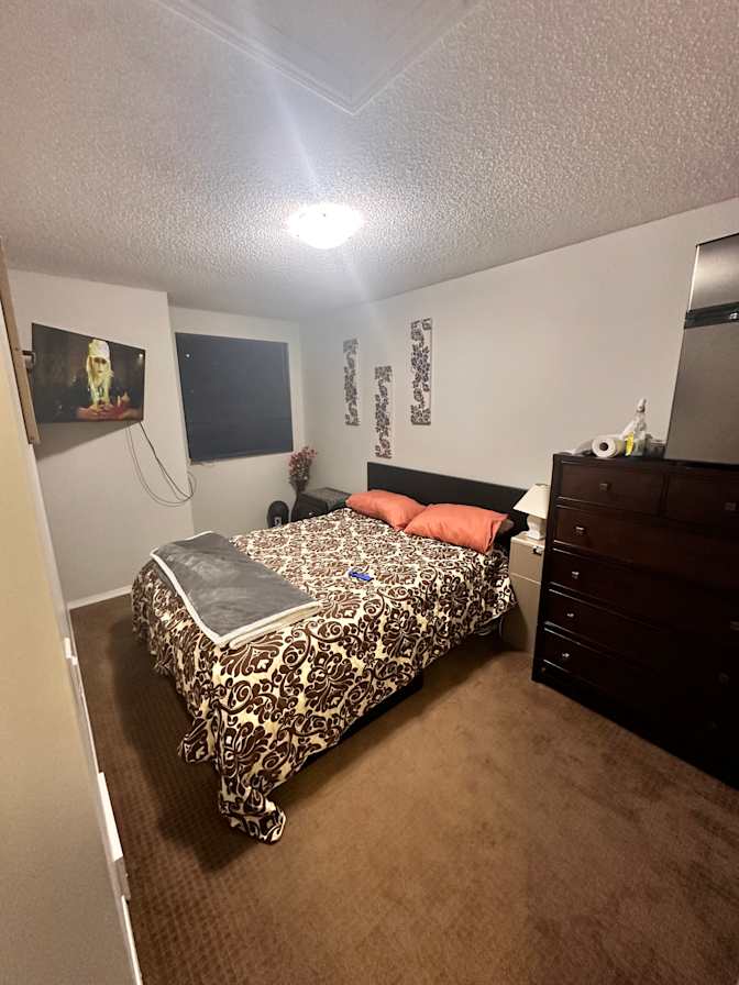 Photo of Don Lafont's room