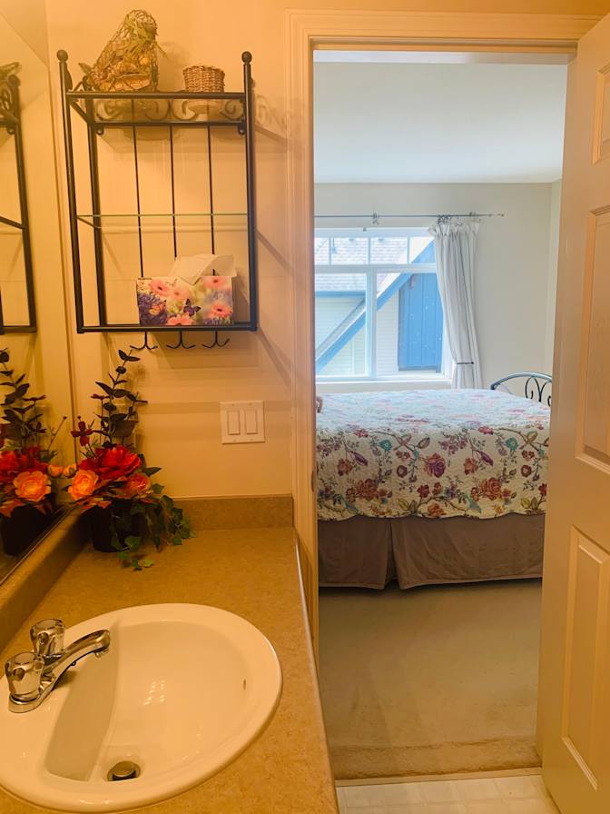 Photo of Adele's room