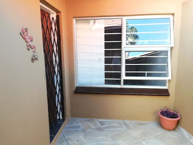 Photo of Roger's room
