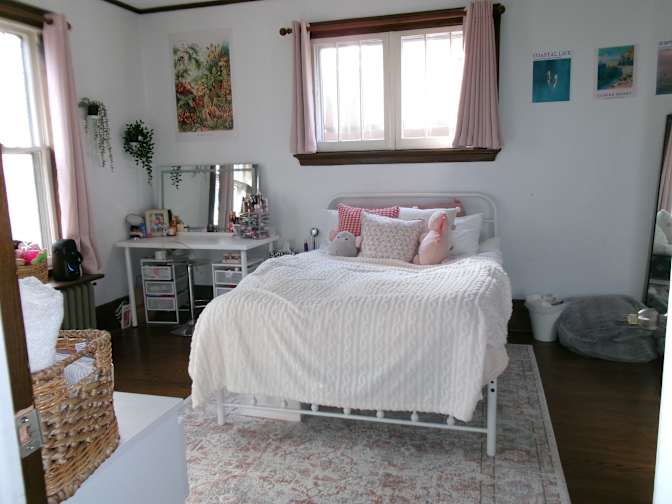 Sahana Ahilan's room